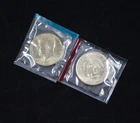 1977 P & D Kennedy US Mint BU Half Dollar 2  Coin Cello Set