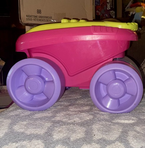 Mega Bloks Block Scooping Wagon