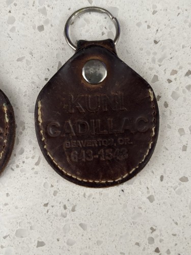 Vintage Cadillac Leather Keychain Kuni Cadillac Oregon Dealership Lot - Picture 4 of 8