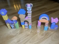 Disney Wooden Toys Minnie Blocks Set  Block Figures  Daisy Minnie Figaro
