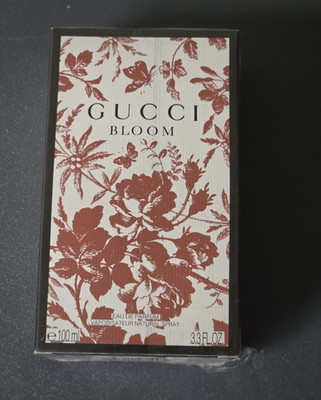 Gucci Gucci Bloom Eau de Parfum Spray Regular Size 3.3 fl oz / 100 mL
