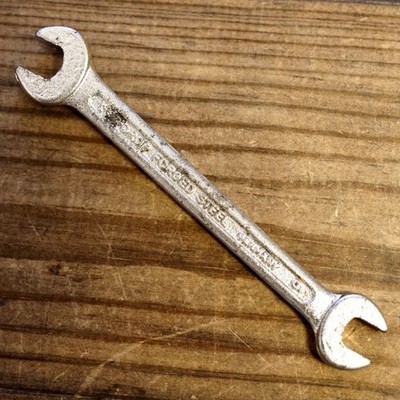 DROP FORGED STEEL GERMANY 6x7 Maulschlüssel Bordwerkzeug Porsche Car Tool Kit