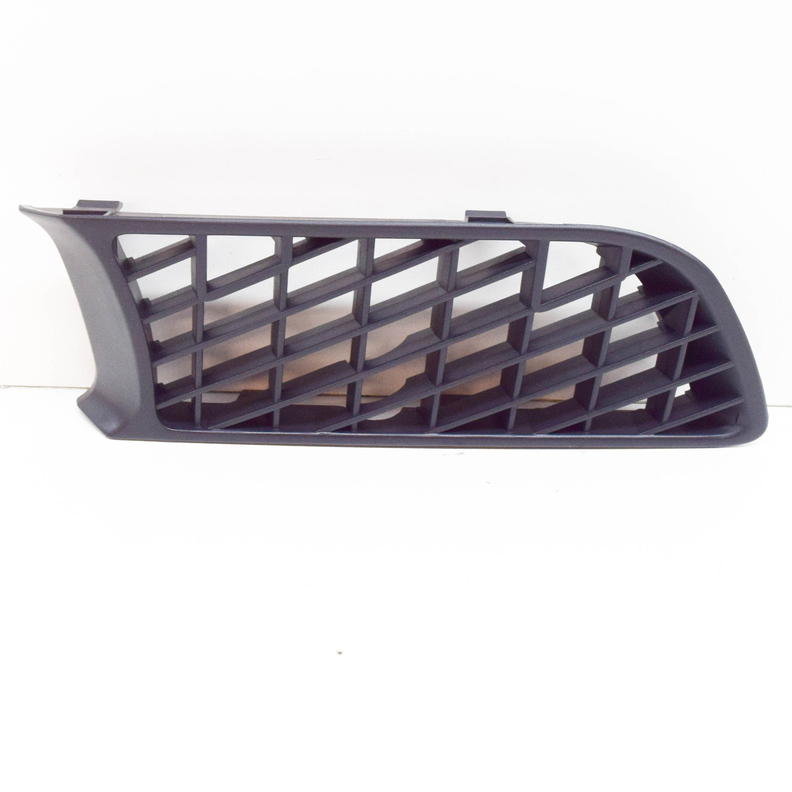 VOLVO V70 MK1 Front Right Bumper Grille 9190035 Genuine OEM New