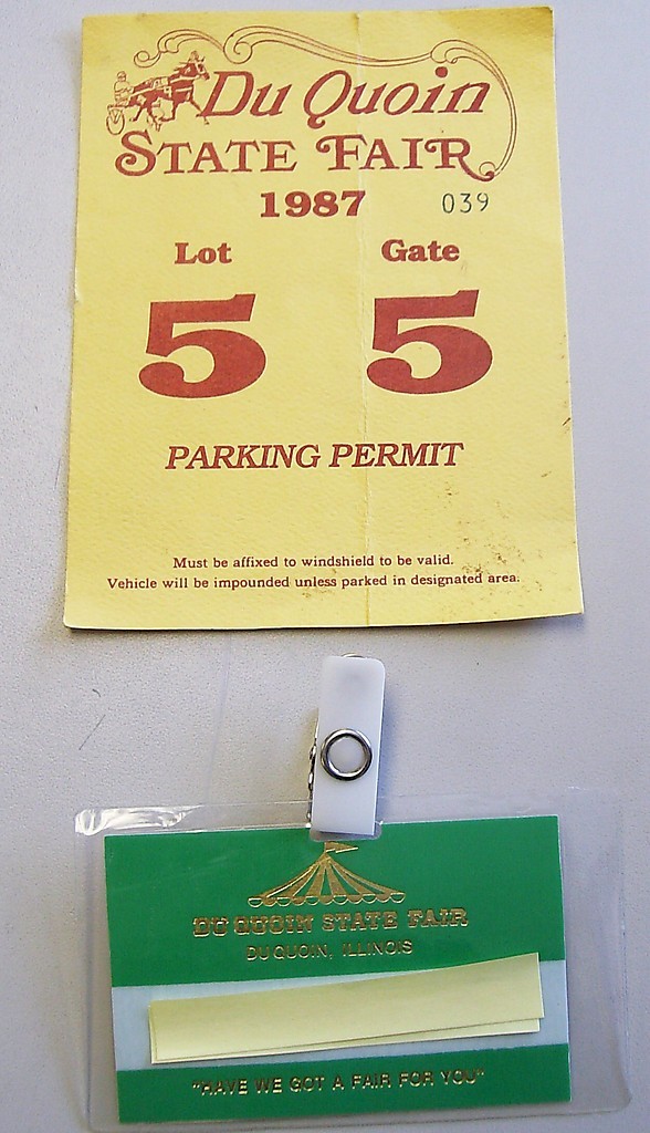 Vtg Lot Horse Racing Pin Back Buttons DuQuoin Hambletonian Trackside