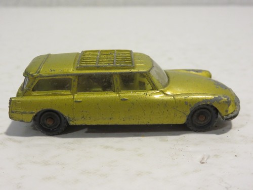 VINTAGE HUSKY CITREON SAFARI STATION WAGON ENGLAND DIECAST TOY TRUCK CAR D - Picture 4 of 7