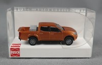 Busch 53720 (H0,1:87) Nissan Navara, Goldmetallic Mit Alukiste Neuheit 2024!