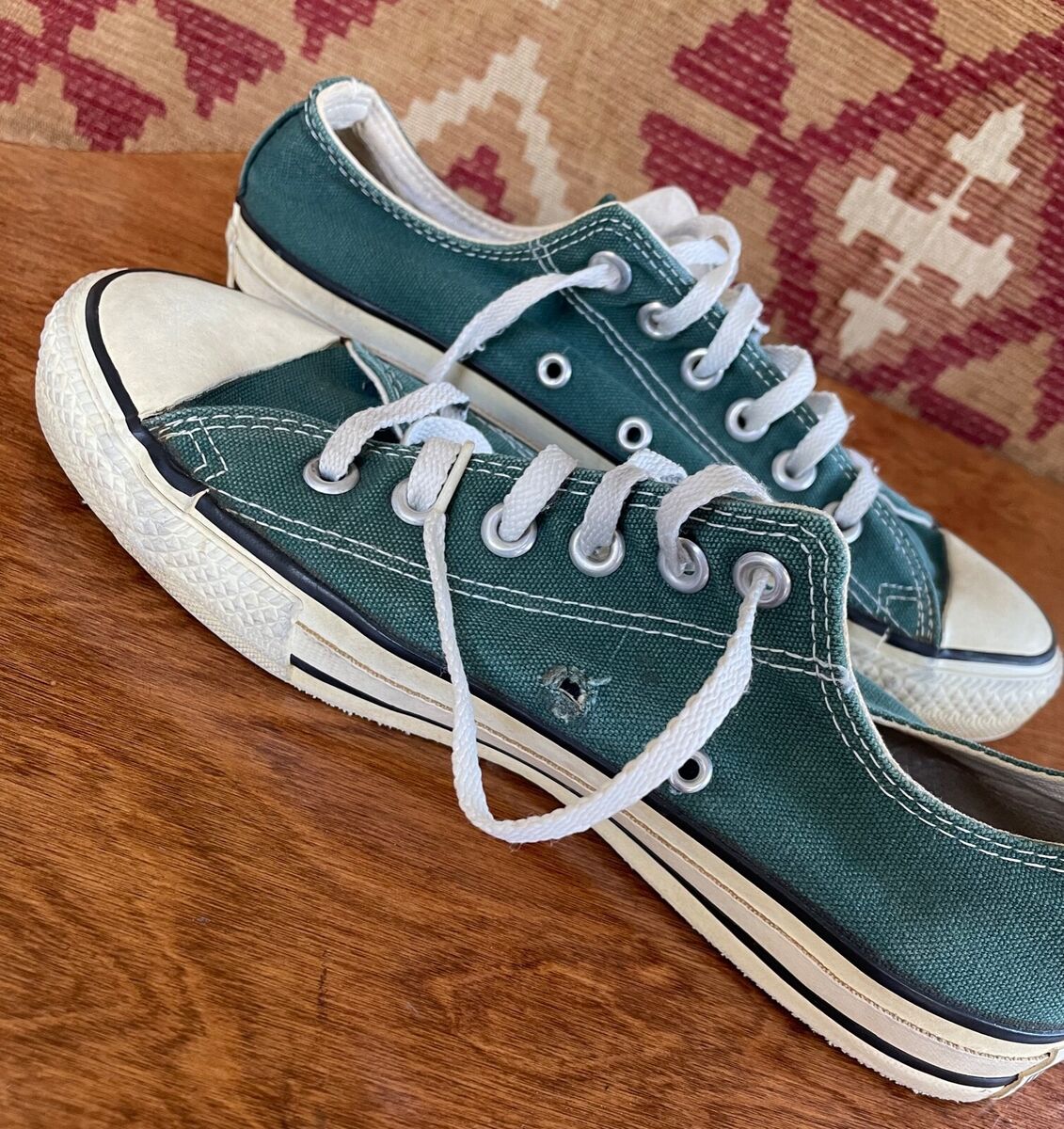 vintage 90s Converse low top Chuck Taylor made in USA size 7 mens green vintage 90s Converse low top Chuck Taylor made in USA size 7 mens green