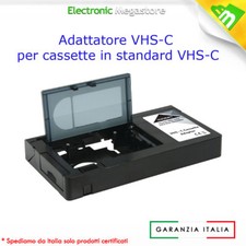 ADATTATORE VHS PER CASSETTE VIDEOCAMERA VHS-C AUTOMATICO QUESTO ADATTATORE PERME