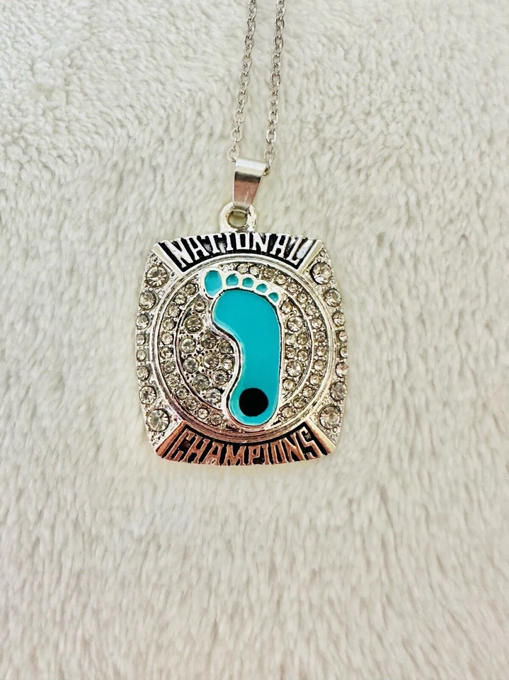 Colgante de campeonato de latón North Carolina Tarheels NCAA SP 2017, envío a Estados Unidos Foto 3 de 4