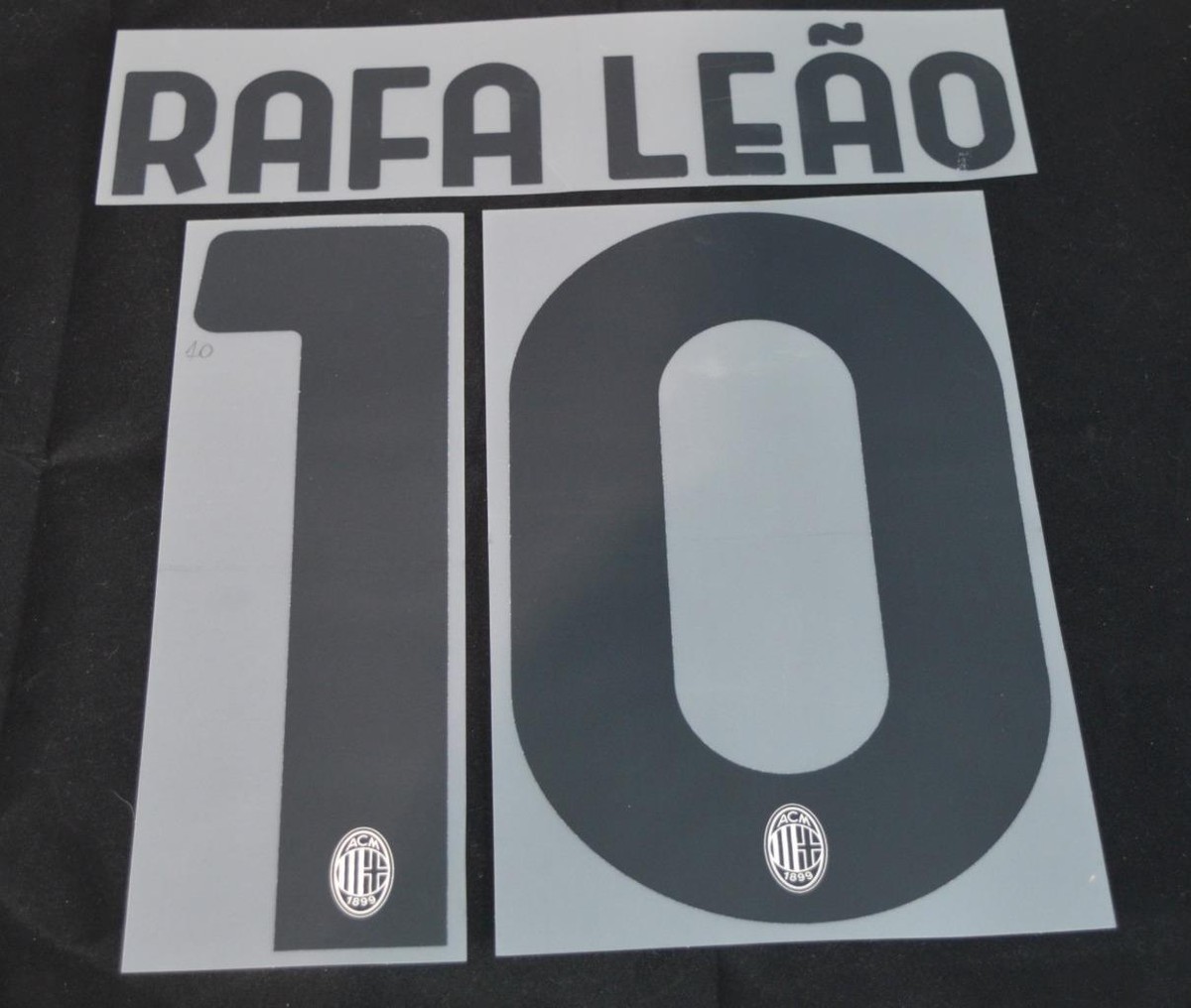ACミラン RAFA LEÃO 10番ジャージ ACミラン RAFA LEÃO 10番ジャージ サッカー・フットサル