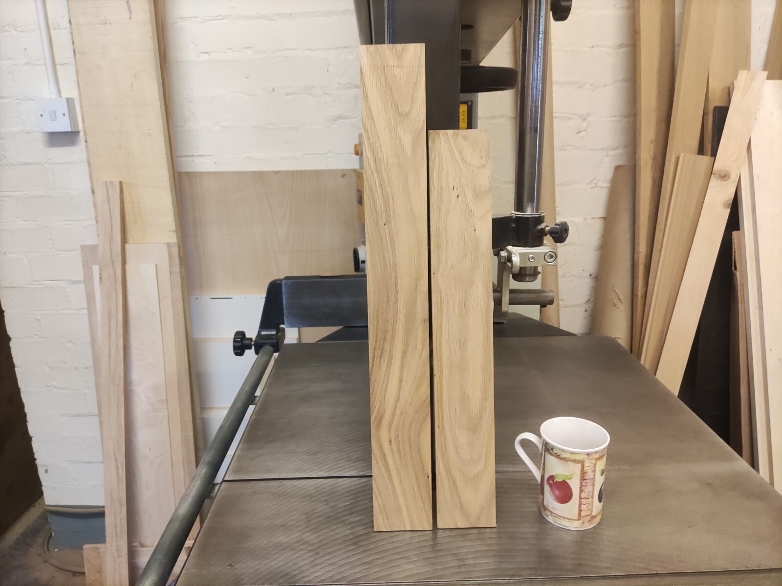 OAK BOARDS /HARDWOOD TIMBER 5.5mm THICK/FILLER STRIPS / BOXMAKING/ DIY