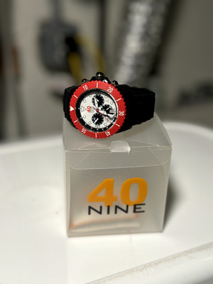 40NINE CHRONO SPORT WATCH - RED/BLACK - NEW NEVER WORN