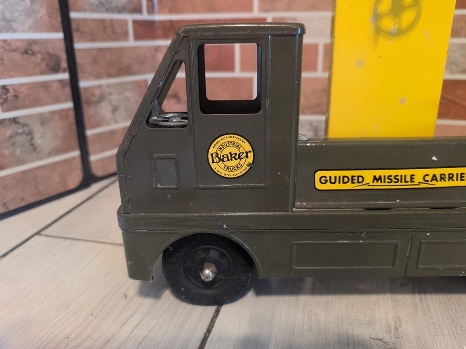 Vintage Nylint Traveloader Guided Missile Carrier - Toy Industrial Baker Trucks - Image 4 of 4