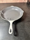 Le Creuset #26 White enameled cast iron skillet 10.5” Double Spout — photo 2