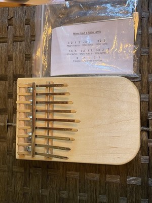 Wooden Kalimba in C Major Scale, 9 Keys