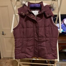Ladies’ Winter Gilet.  Marks & Spencer. Faux sheepskin Lining. Wine. Size 16.