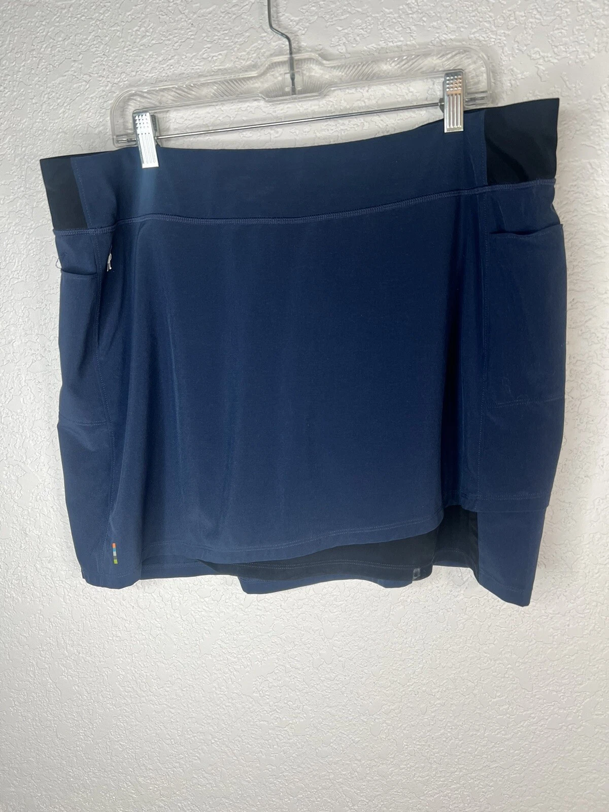 smartwool merino wool blend sport lined with side pockets skirt
