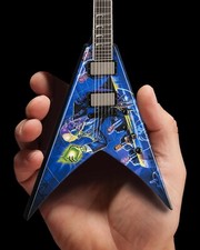 Megadeth Dave Mustaine V Guitar Rust in Peace Collectible Mini Guitar