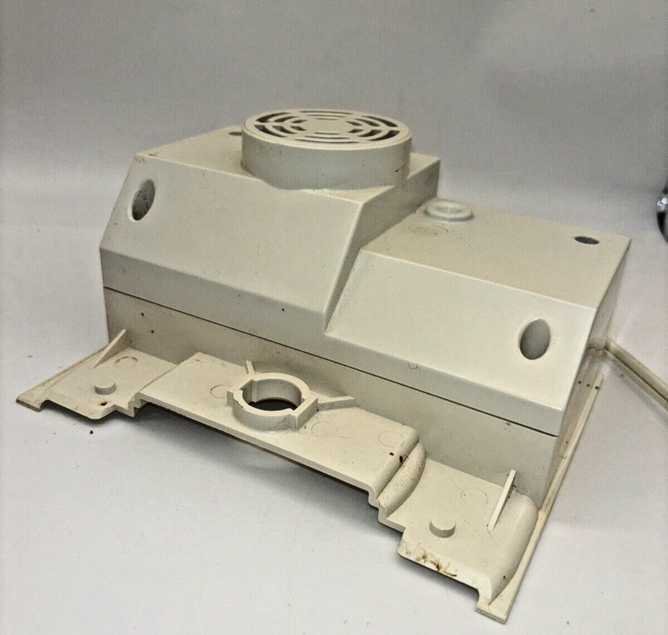 Cortadora eléctrica Waring Thin Slicer hoja de acero inoxidable - SOLO MOTOR 11FS10 Foto 2 de 4