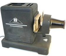  VINTAGE FILIUS 35mm SLIDE PROJECTOR,MADE IN GERMANY, VERY GOOD WORKING ORDER 