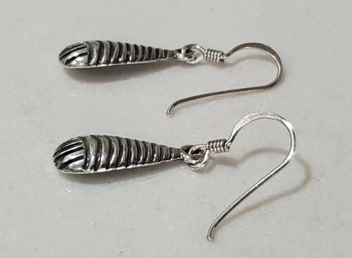 Lovely Singed Ma Sterling Silver Teardrop Dangle Hook Earrings - Picture 4 of 7