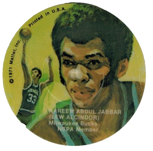 Kareem Abdul-Jabbar Vintage Sports Memorabilia