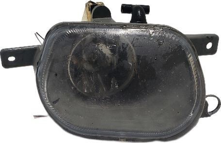 Used Driving Light fits: 2005 Volvo XC90 Fog-Driving bumper front mounted Grade