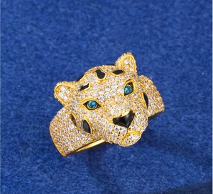 Authentic Men's Leopard king Pinky Ring 2 Ct Simulated Diamond 14k Yellow Gold Plated