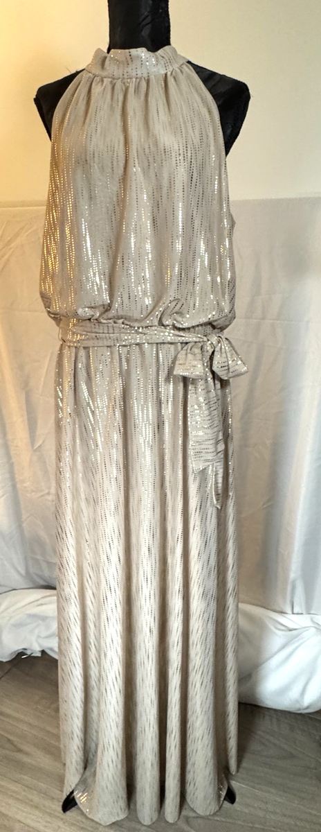 New Jessica Howard Halter Neck Chiffon Gown Champagne Blouson Metallic Dot Sz14 New Jessica Howard Halter Neck Chiffon Gown Champagne Blouson Metallic Dot Sz14