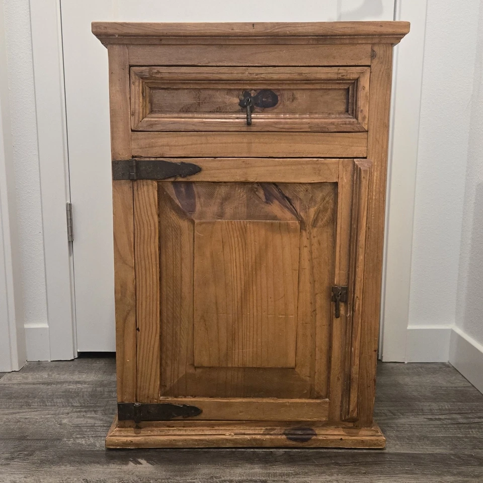 Gabinete de almacenamiento vintage Pottery Barn con cajón, marrón claro, 19 pulgadas x 28 pulgadas x 16 pulgadas Foto 4 de 4