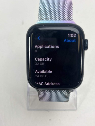 GPS Only Apple Watch SE 2nd Gen 44MM Midnight Aluminum Silver Milanese Loop MXEK - Picture 13 of 15