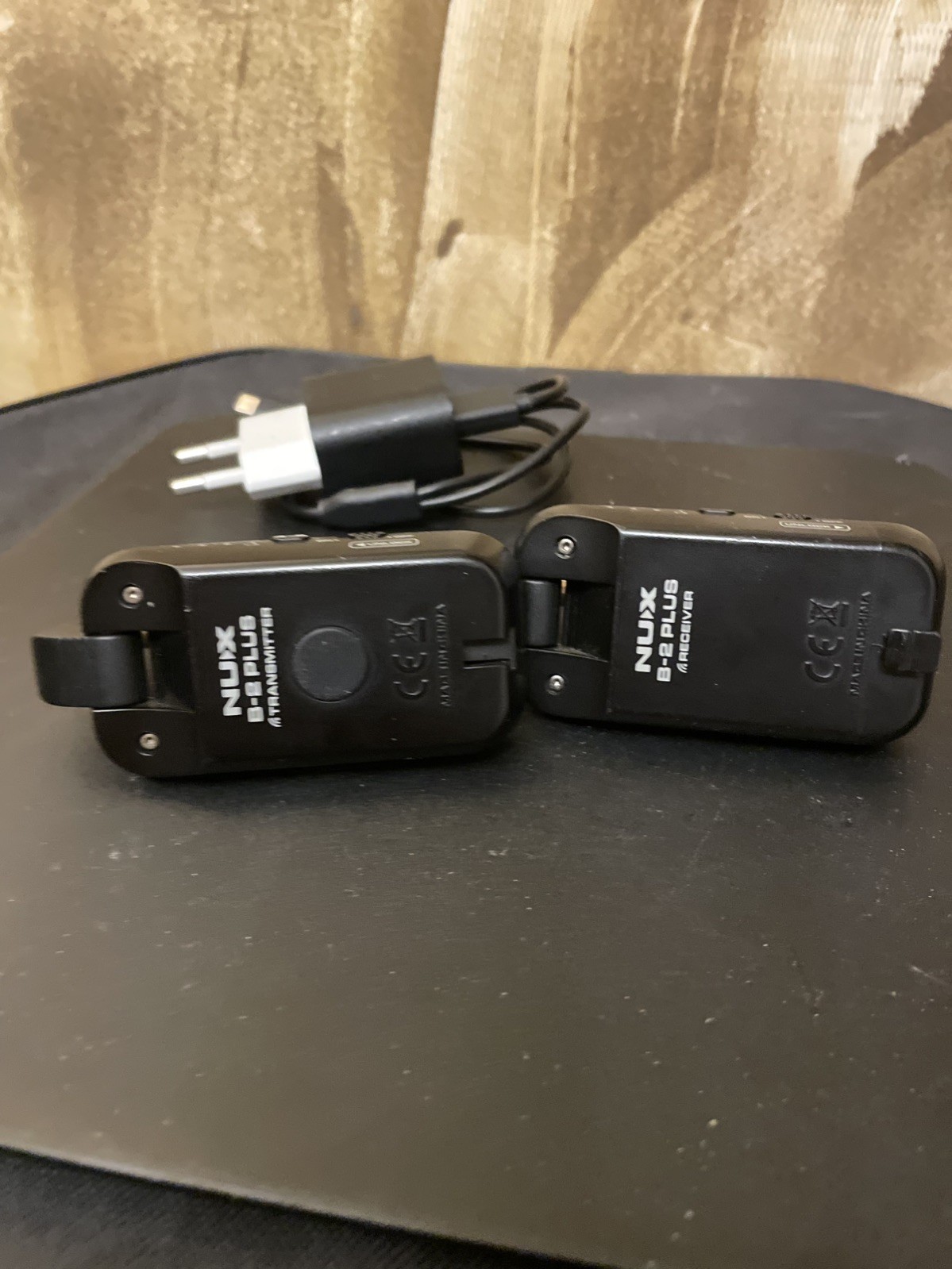 Nux B2 Plus Radio jack