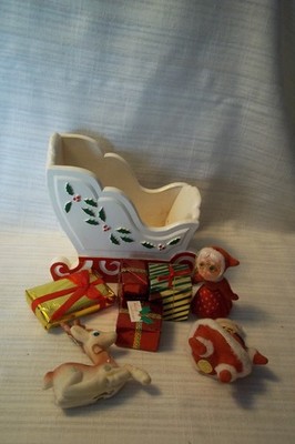 VINTAGE FTD WOOD SLEIGH - 1985 - COMES WITH EXTRAS