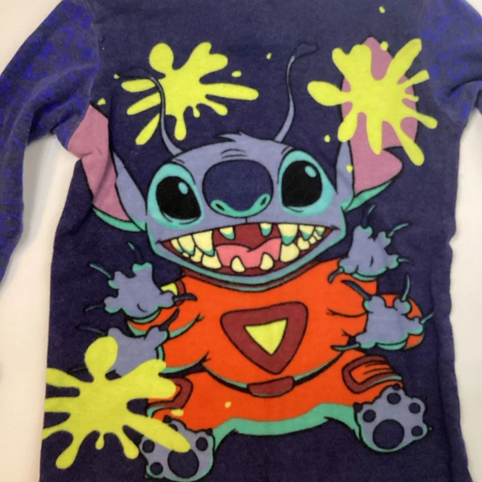 Disney Store Two Piece Pajama Set Kid’s Size 6 Lilo & Stitch/Stitch Vtg Y2K - Image 2 of 4