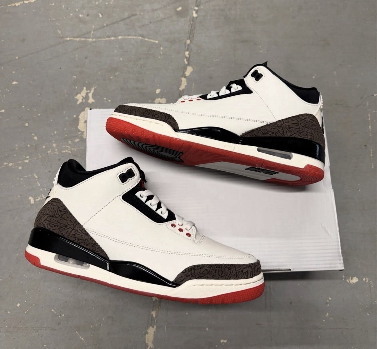 Nike Air Jordan 3 Retro World's Best Dad IF4396-103 Mens, Women's