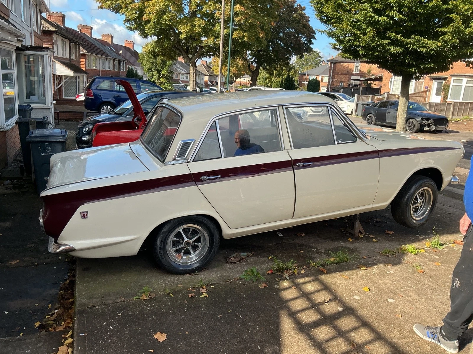 Ford Cortina GT Mk2 Coulour Red 1500 - Picture 23 of 24