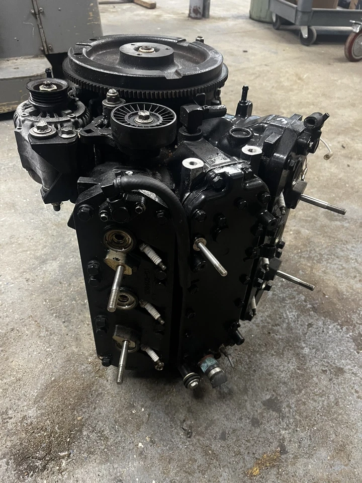 Mercury Mariner 2000 SOLO 135 y 150 hp 2,5 L V6 Optimax DFI fueraborda cabezal eléctrico X Foto 3 de 4