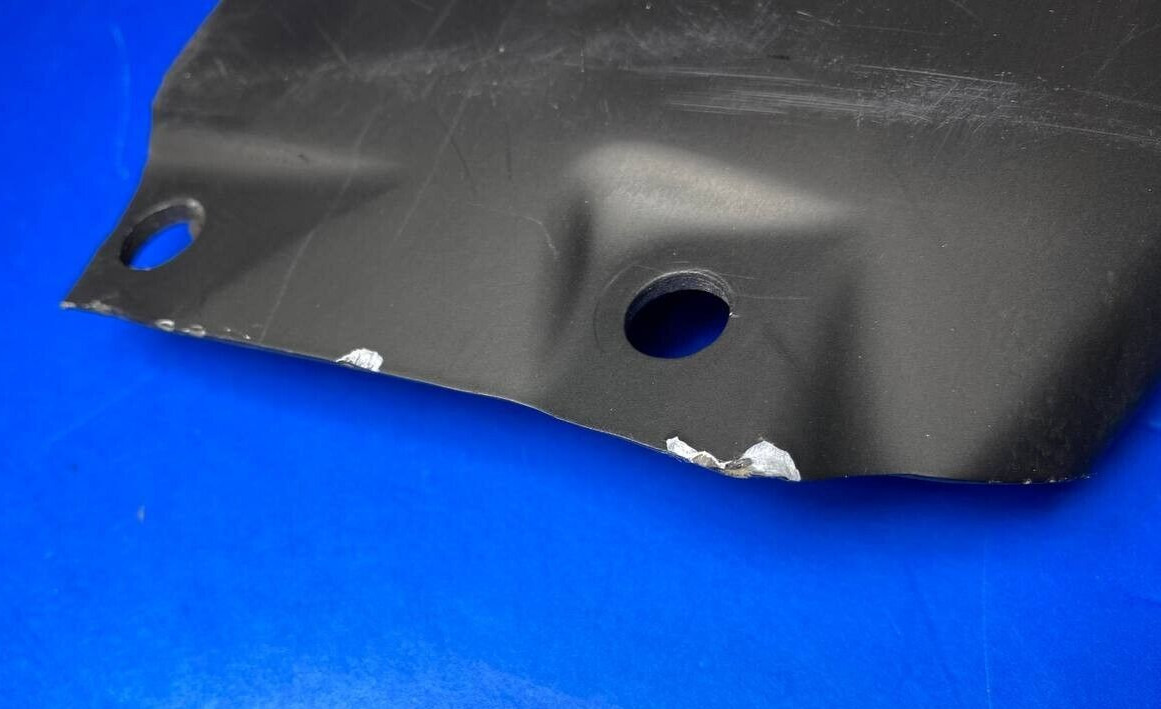 NEW 13 - 17 MASERATI GRANTURISMO S GRANCABRIO FRONT BUMPER SPOILER 84720400 OEM