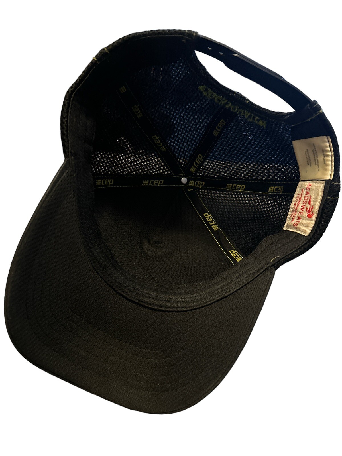 SOCKSQUATCH CEP By Headsweats Mesh Black & Neon Green Snapback Hat - Men OSFM