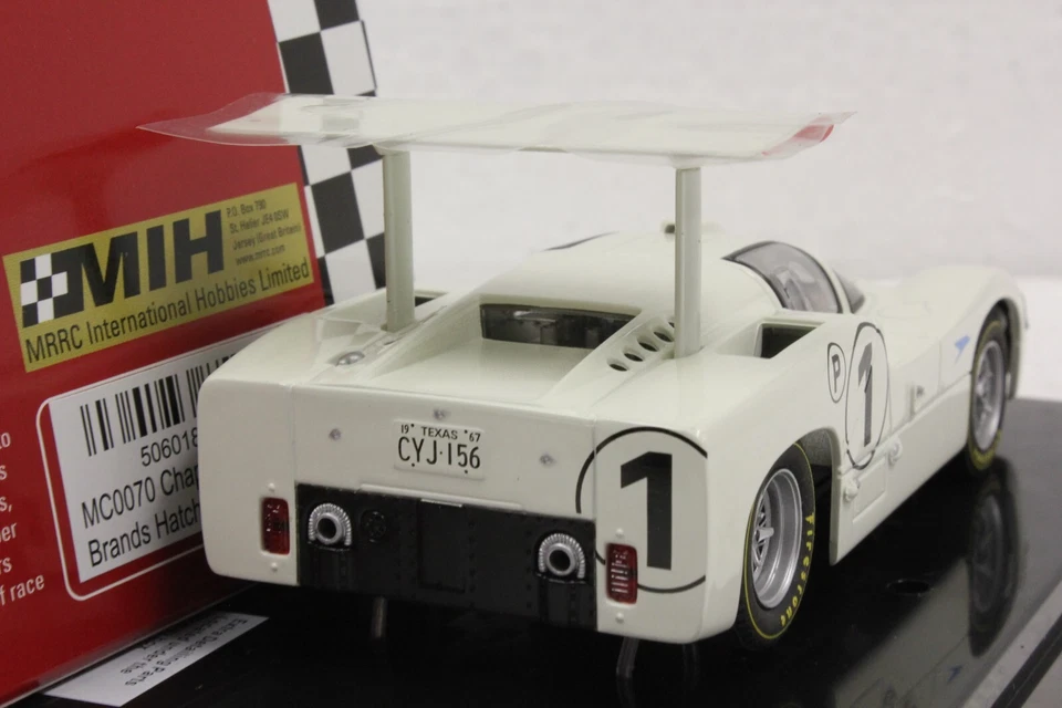 MRRC MC0070 CHAPARRAL 2F 品牌帽子全新 1/32 插槽汽车展示盒 — 第 3/4 张图片