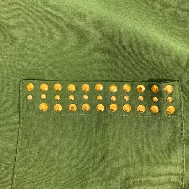 Womens Apple Bottoms Split Back Button Shirt Gree… - image 9