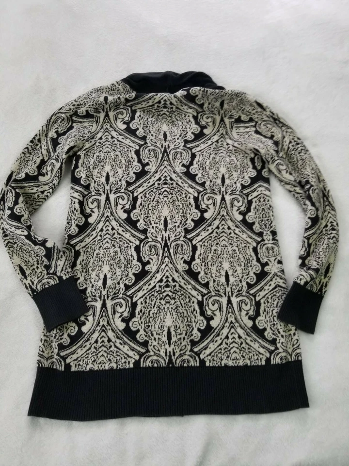 Top cárdigan para mujer Maurices tejido abierto cachemira ribete negro talla M manga larga Foto 2 de 4