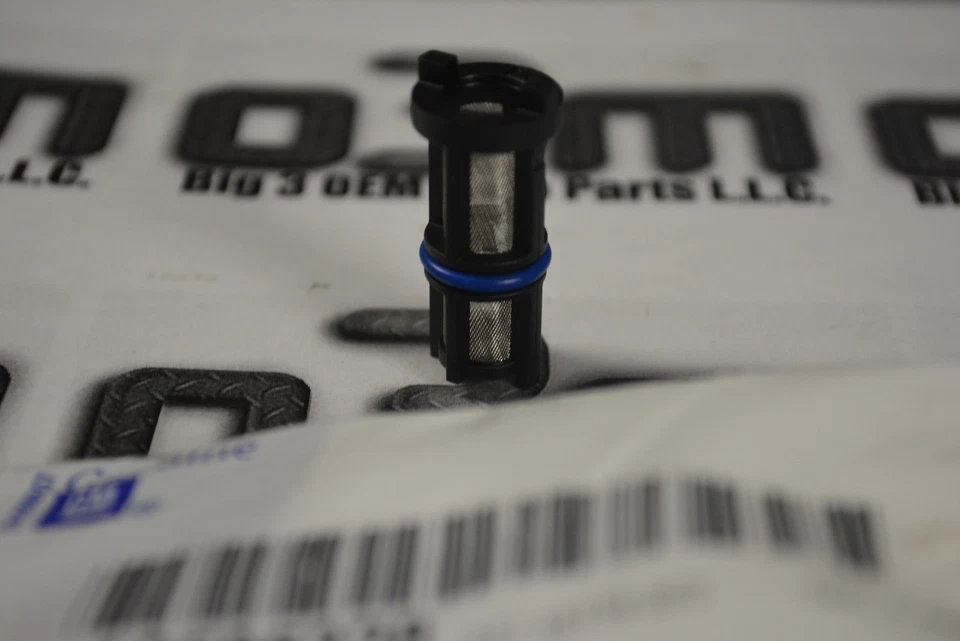 Pontiac Chevrolet GMC Buick Valve Lifter Oil Filter with O ring new OEM 12585328 - Image 2 of 3