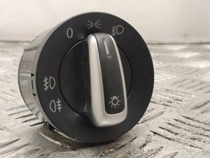 VW GOLF VI 5K1 Scheinwerferschalter 3C8941431C 2.00 Diesel 103kw 2010 13658799