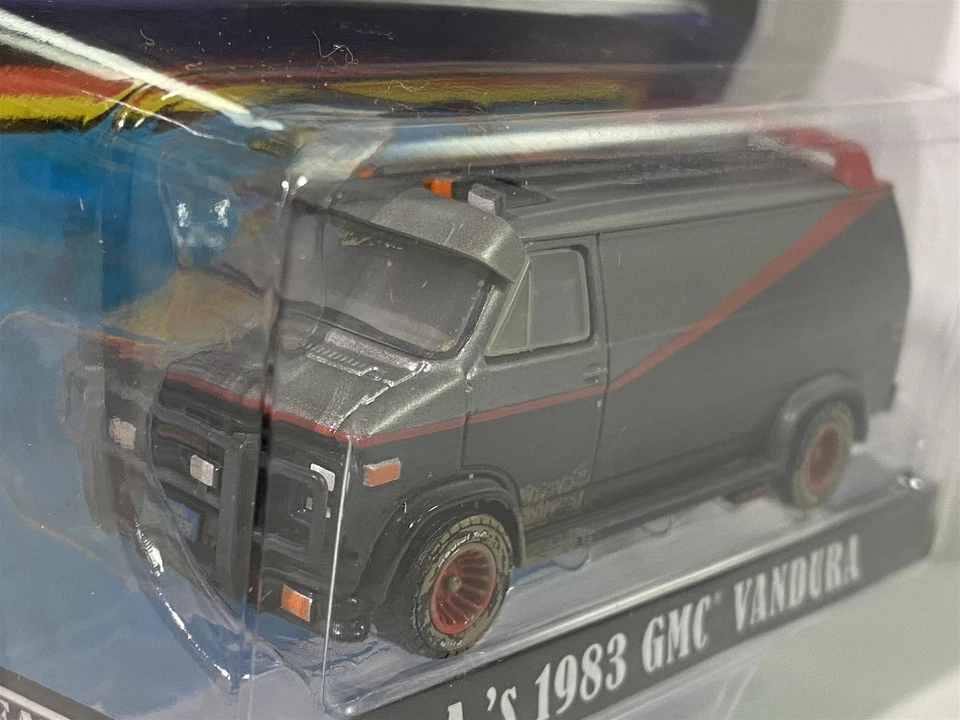 The A Team 1983 GMC Vandura Version Invecchiata 1:64 Greenlight 44865F - Immagine 3 di 4