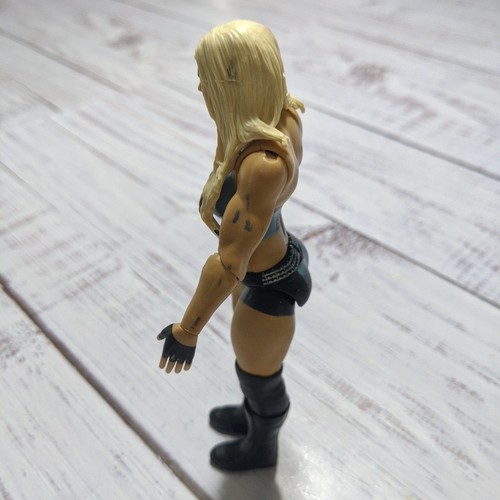 2020 Mattel Toni Storm 6” 117 Basic Series Action Figure WWE WrestleMania - Picture 2 of 7