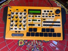 E-MU Systems XL-7 Command Station 128-Voice Synthesizer
