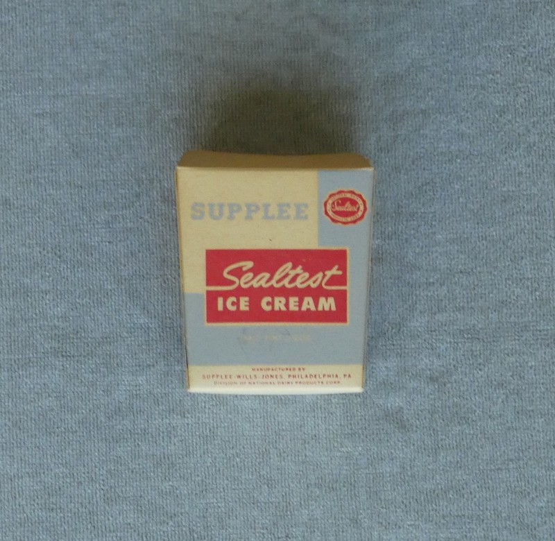 Sealtest Supplee half pint pail ice cream cardboard carton, Philadelphia, PA