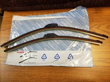 NEW 21" and 24" Windshield Wiper Blades, Flex style with J-Hook style attachment