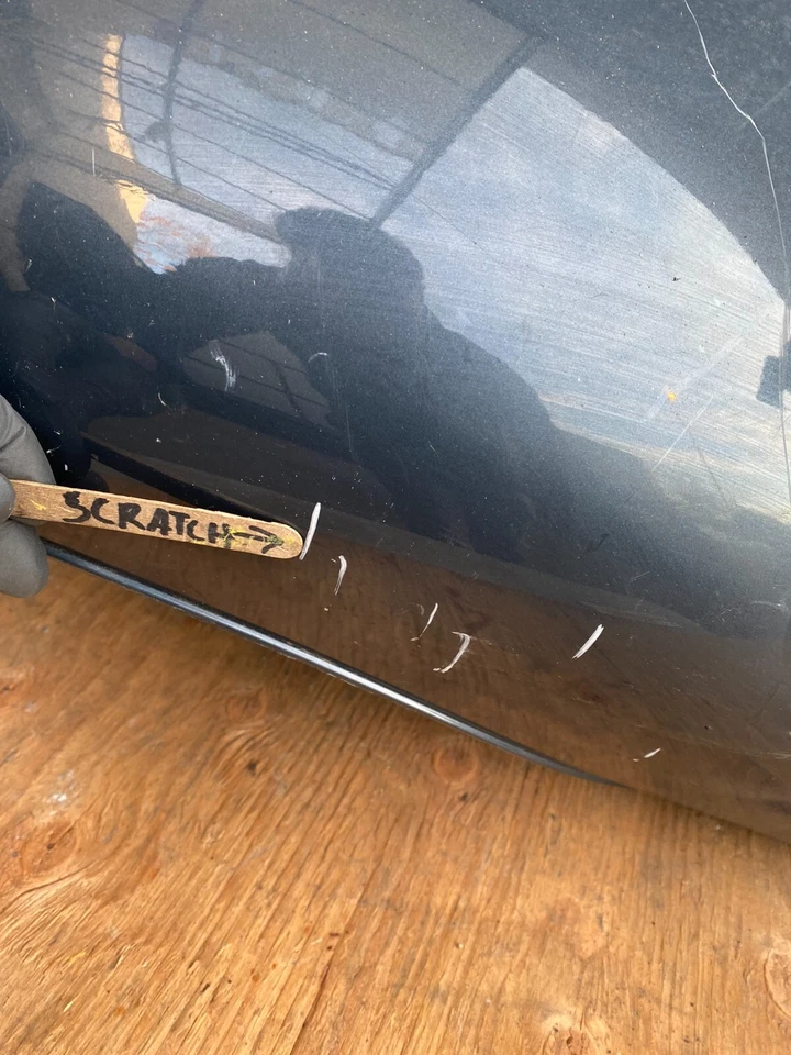 1999 to 2006 Audi TT S-line Quattro Rear Bumper Plastic Cover E5422 - Image 4 of 4